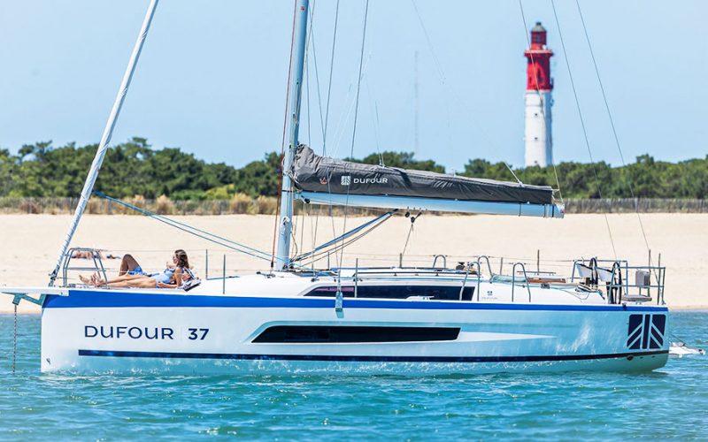 Dufour-37-Sailboat-Dufour-Yachts-Photo-boat-10